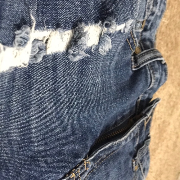 Cute ripped shorts for summer!☀️ - Picture 4 of 4